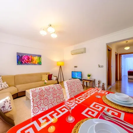 Apartamento Likya Garden D2 *